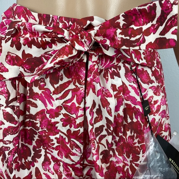 NEW WEEKEND MAX MARA FLORAL PRINT HIGH-WAISTED BERMUDA SHORTS - Picture 3 of 10